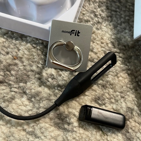 Morefit smart HRM bracelet Blue with extra band - Picture 3 of 6